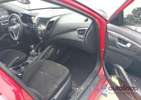 2013 Hyundai Veloster Mix from USA, damaged, VIN KMHTC6AD6DU156224